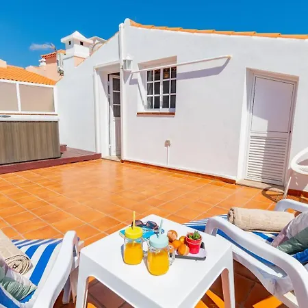 Apartment Penthouse With Jacuzzi By Dream Homes Tenerife