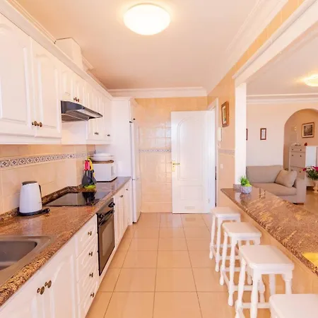 Penthouse With Jacuzzi By Dream Homes Tenerife Puerto de Santiago (Tenerife)